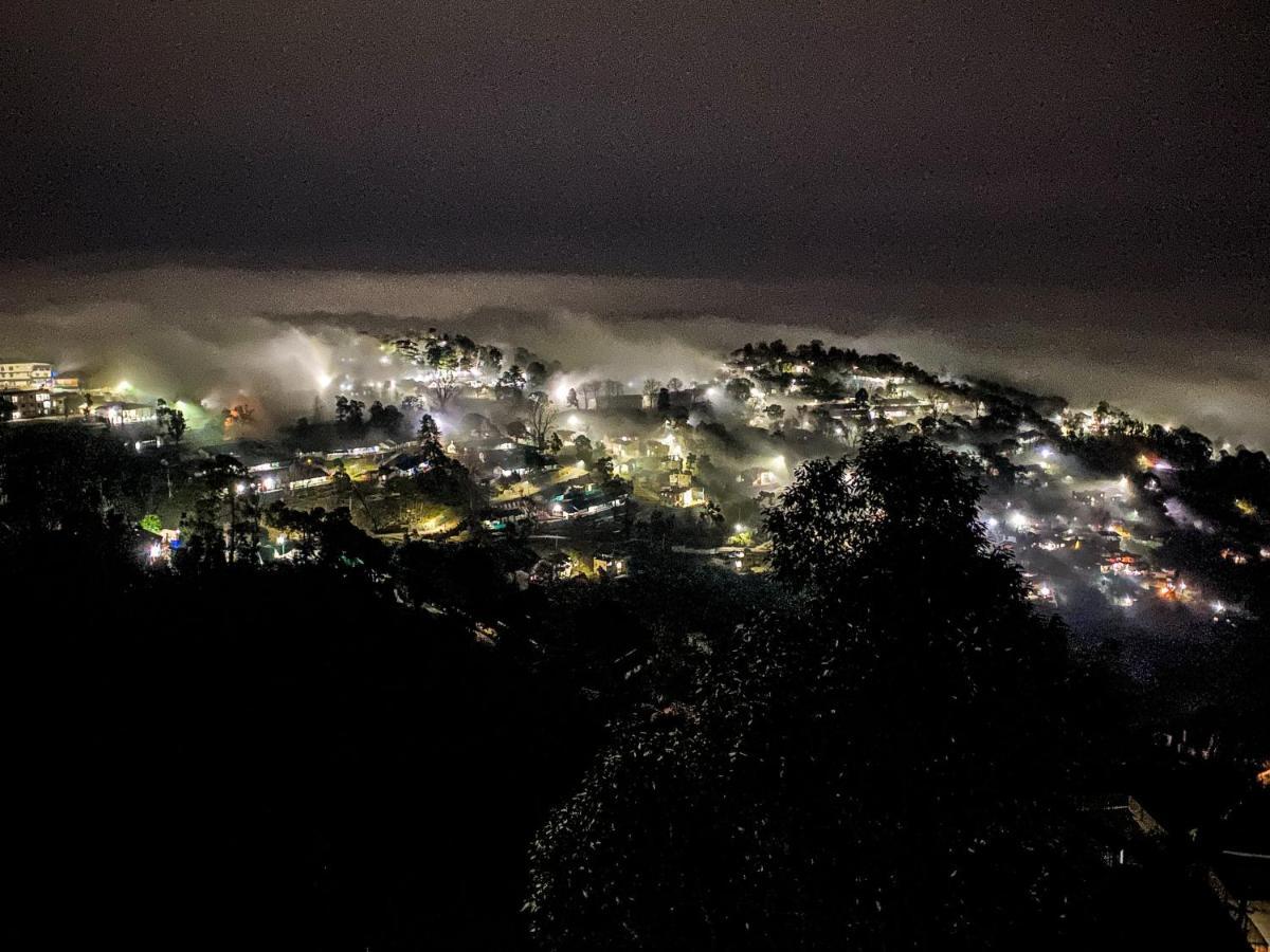 Redeem Cafe & Homestay McLeod Ganj Dış mekan fotoğraf